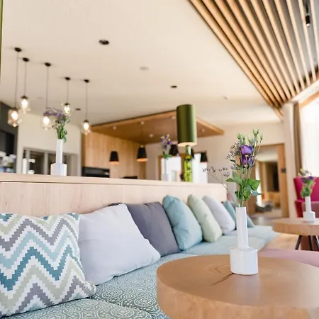 Ratscher Wein- Und Wellbeinghotel Hotel