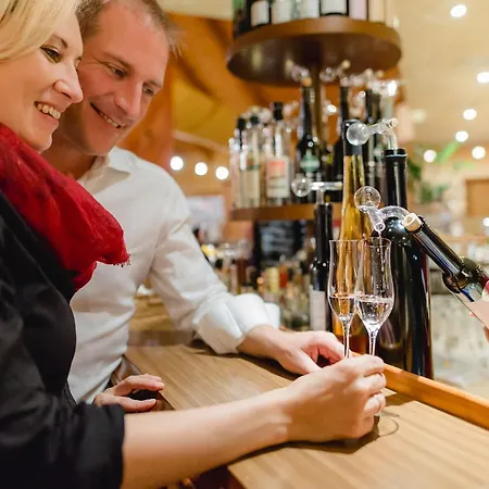 Ratscher Wein- Und Wellbeinghotel Hotel Ratsch an der Weinstraße