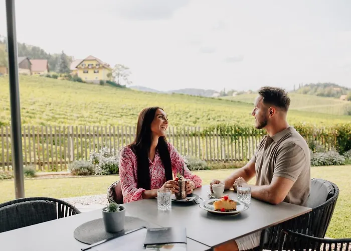 Ratscher Wein- Und Wellbeinghotel 3* Ratsch an der Weinstraße