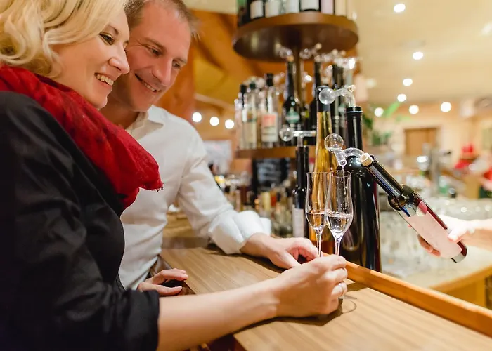 Ratscher Wein- Und Wellbeinghotel Hotell Ratsch an der Weinstraße